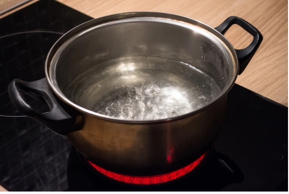 Quick and flavorful Instant Vegetable Upma Mix, perfect for preparing a wholesome, tasty upma in minutes with mixed vegetables and spices.